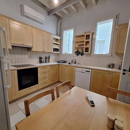 Feriehus Pavlos Place - Blue Haven